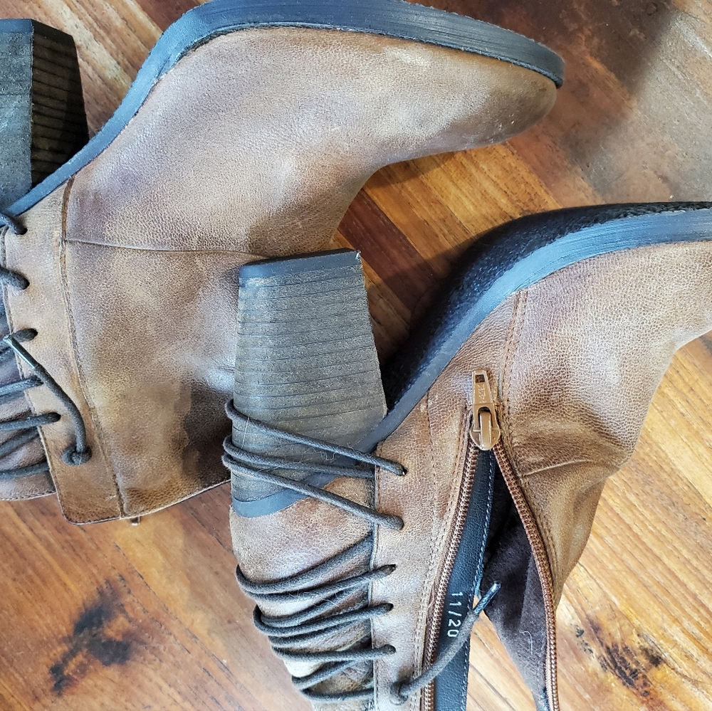 Steve Madden Raglan booties - Picture 3 of 7